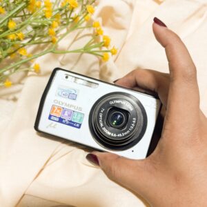 ✧ OLYMPUS 7000 (with original box) ✧˖° ♡