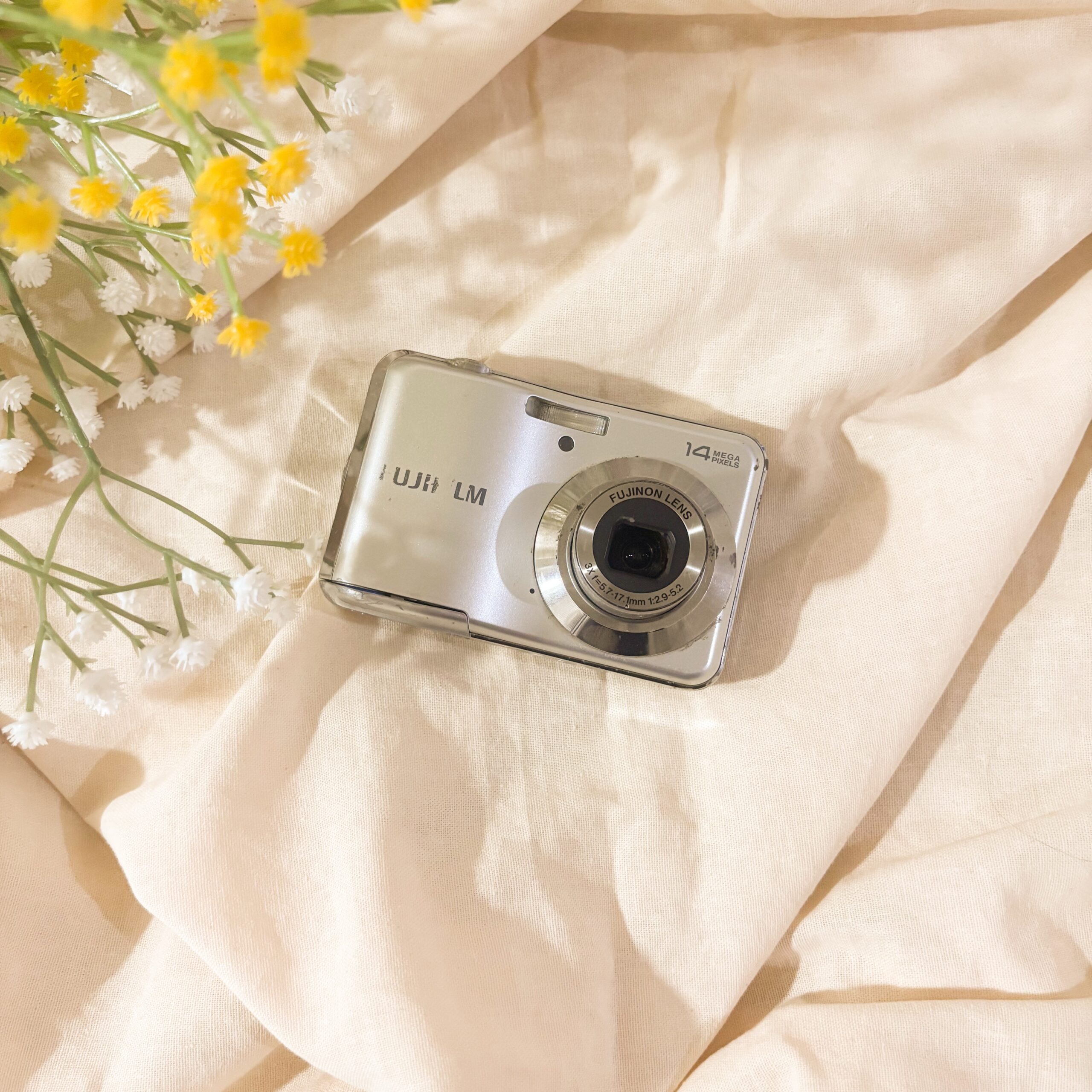 ✧ **Fujifilm FinePix AV200 — SILVER 🤍 ✧˖° ♡